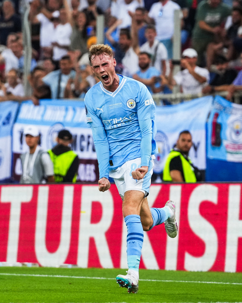 关于国际比赛日拜仁慕尼黑备战欧超杯;回应争议细节曝光;更衣室稳定;身体对抗强度拉满的信息 关于国际比赛日拜仁慕尼黑备战欧超杯;回应争议细节曝光;更衣室稳定;身体对抗强度拉满的信息