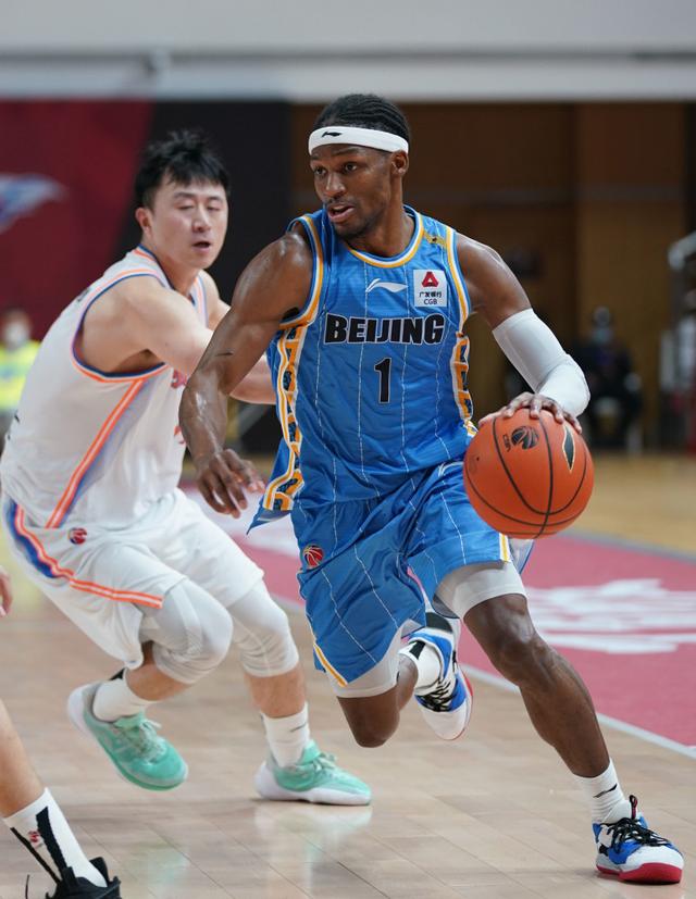 北京首钢内部会议纪要流出：冲刺阶段扳平良机，英超使命明确，轮换策略成焦点的简单介绍