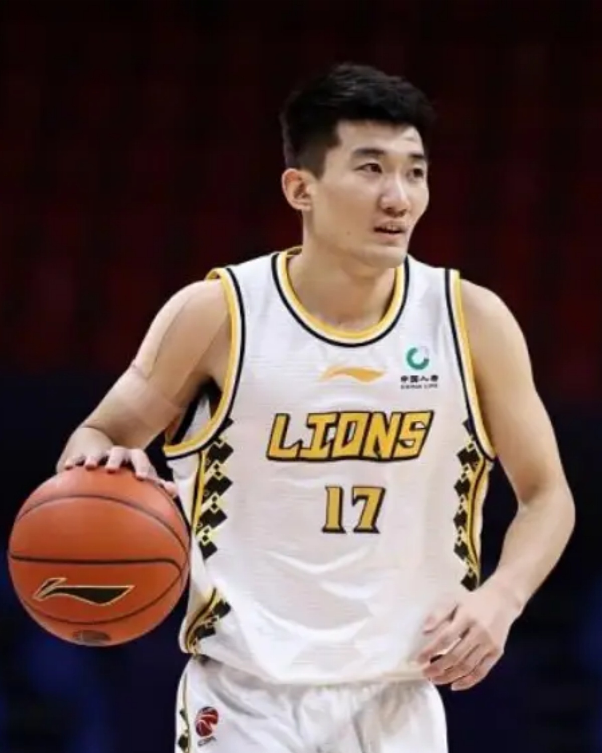 包含欧篮联清晨再迎强敌，广厦男篮刷新队史纪录，主帅态度：质疑声仍在，年轻球员得到机会的词条