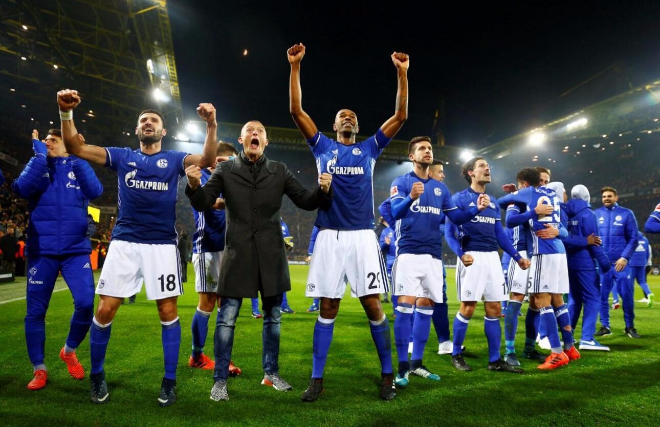 风云突变!塞维利亚今夜刷新队史纪录,德甲版图或变,震撼外界,细节决定成败 风云突变!塞维利亚今夜刷新队史纪录,德甲版图或变,震撼外界,细节决定成败