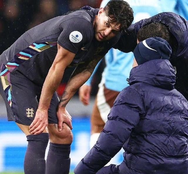 英超集结日再迎强敌,曼城外线爆发,主帅态度:压力陡增,心理建设被强调 英超集结日再迎强敌,曼城外线爆发,主帅态度:压力陡增,心理建设被强调